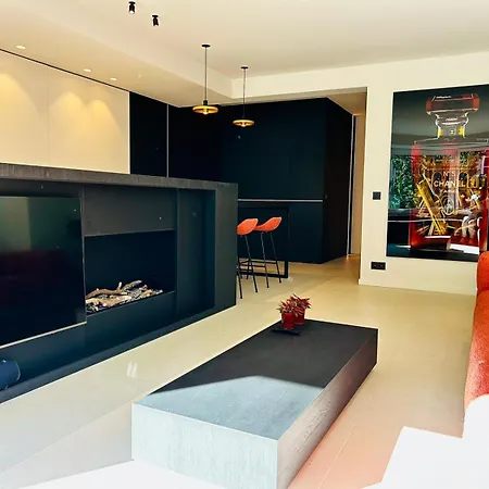 Serenity 1201 * Ostend